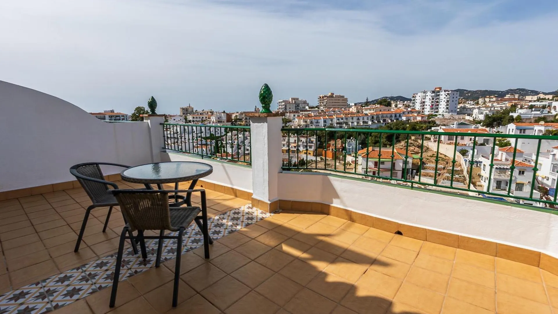 Apartamentos Turisticos Jose Cruz 内尔哈 西班牙