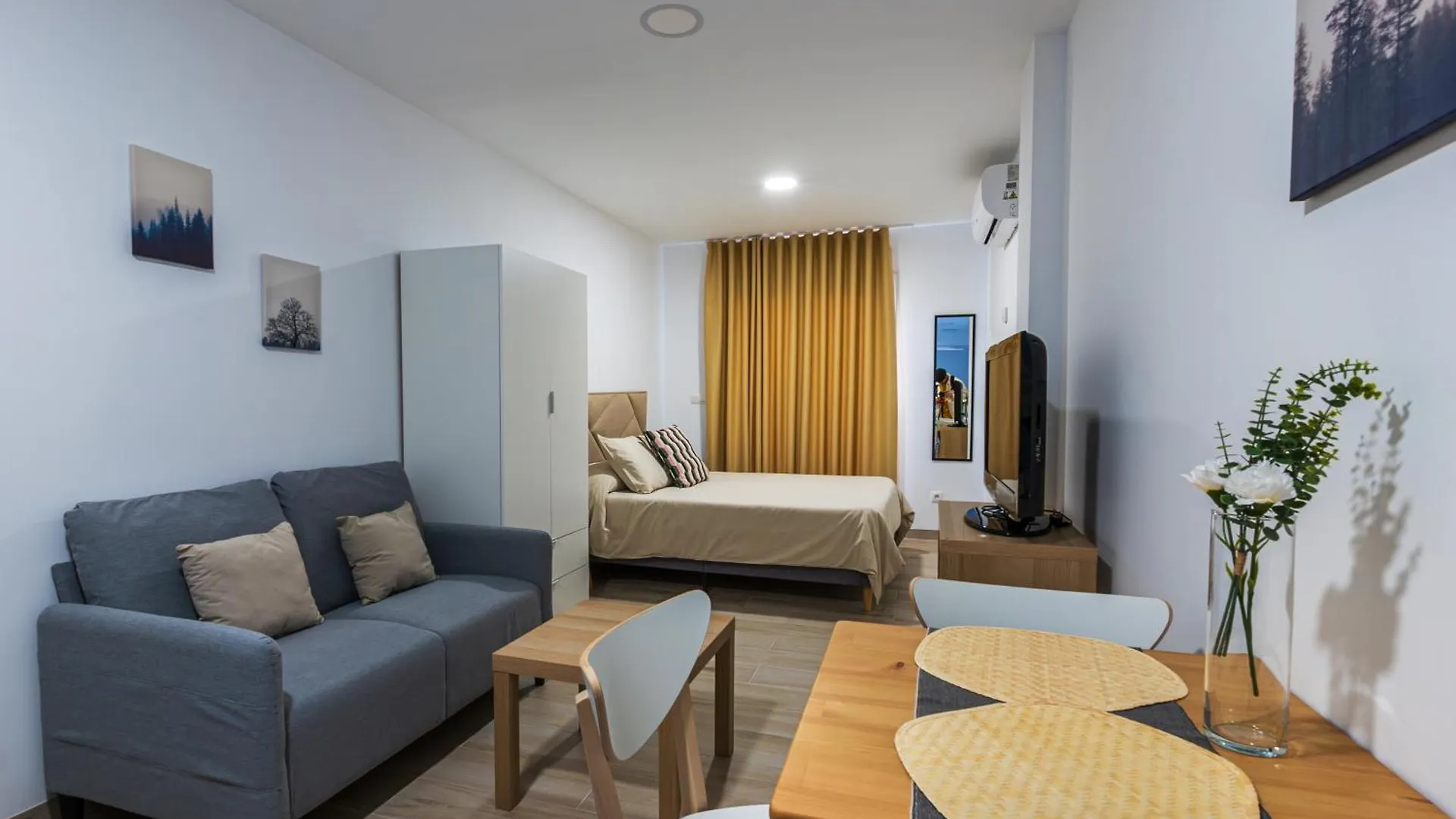 Apartamentos Turisticos Jose Cruz 内尔哈 公寓
